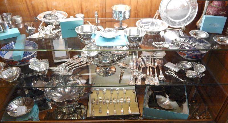 We Buy Gold and Silver in the Privacy of Your Home for Cash 